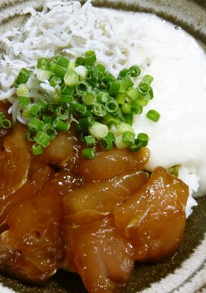 とろろ入り漬けまぐろ丼-レシピのメイン写真