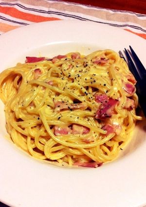 簡単！生クリーム無しで濃厚カルボナーラ-レシピのメイン写真