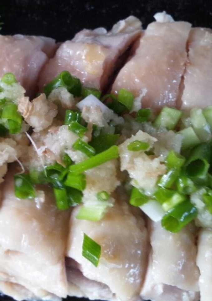蒸し鶏のネギソースかけ(白切鶏)-レシピのメイン写真