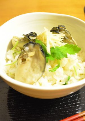 ぷりっぷりのかきご飯-レシピのメイン写真