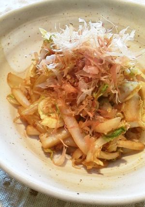 簡単あと1品♥白菜とおかかのカレー粉炒め-レシピのメイン写真