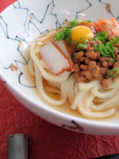 納豆キムチうどん-レシピのメイン写真