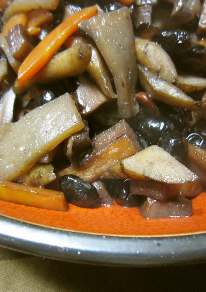 炒り浸し黒豆の五目煮-レシピのメイン写真
