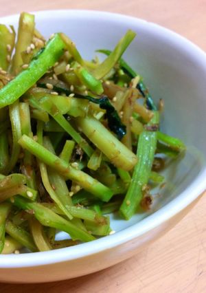 ブロッコリーの茎のバター醤油-レシピのメイン写真