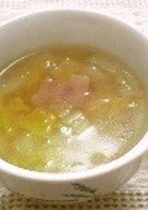 超簡単『白菜とベーコンの中華風スープ』-レシピのメイン写真