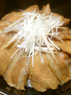 ローストポークの残りでチャーシュー丼♡-レシピのメイン写真