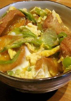 仙台麩とめんつゆで簡単♪ふわふわ油麩丼-レシピのメイン写真