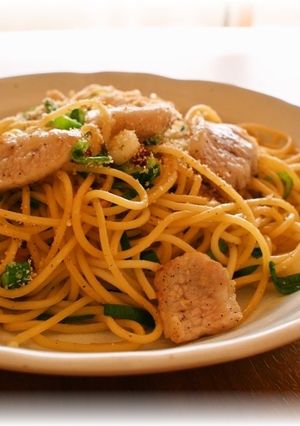 白すりごまでトントロパスタ-レシピのメイン写真