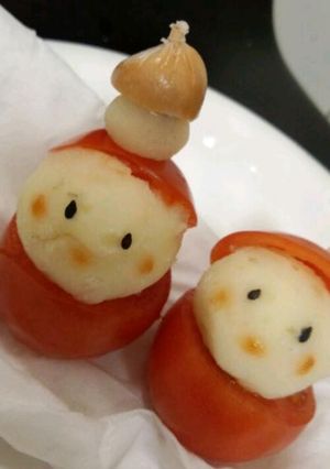 トマトでサンタクロース-レシピのメイン写真