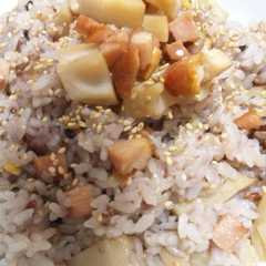 รูปของ 蓮根とベーコンの混ぜご飯