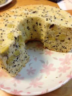 さつまいもと黒ごまのシフォンケーキ-レシピのメイン写真