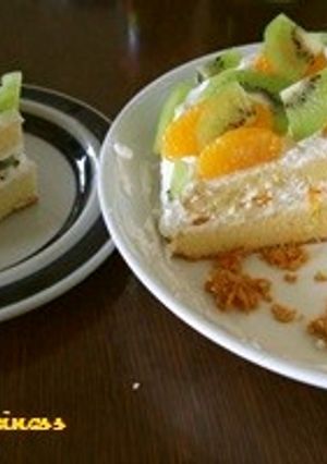 オレンジ＆キウィのデコレーションケーキ-レシピのメイン写真