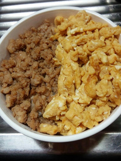 ♡2色そぼろ丼♡-レシピのメイン写真
