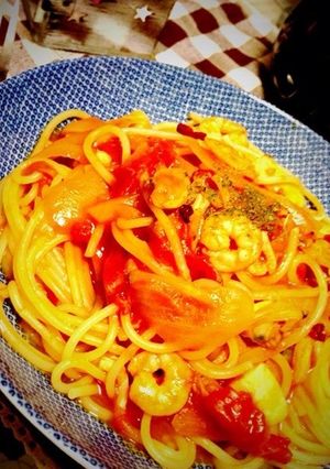 冷凍シーフードで簡単トマトパスタ-レシピのメイン写真
