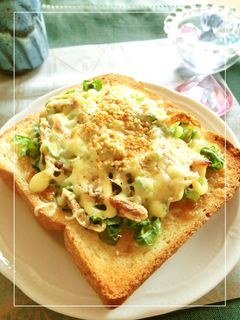 桜えび・葱・醤油麹のトースト レモン風味-レシピのメイン写真