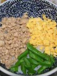 そぼろご飯-レシピのメイン写真