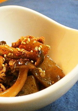 ＊豚肉とこんにゃくとしめじの炒め煮＊-レシピのメイン写真