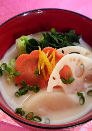 冬野菜のホットミルクみそスープ-レシピのメイン写真