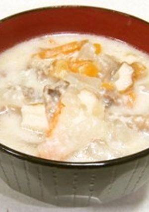 メチャ美味しい！牛肉の地酒粕汁だよ～♪-レシピのメイン写真