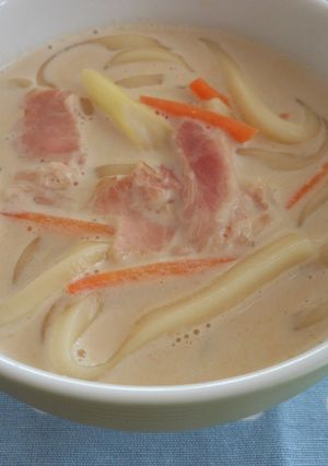 みそホットミルクうどん-レシピのメイン写真