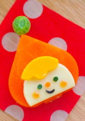 三角帽子の小人くん(キャラ弁に）-レシピのメイン写真