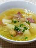 じゃがいもとひよこ豆のスペイン風スープ