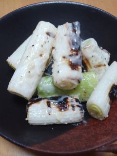 焼きネギのシーザーサラダ?-レシピのメイン写真