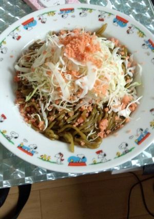 サラダのせ瓦そば(鮭風味)-レシピのメイン写真