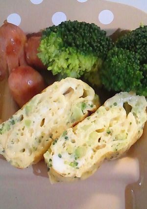 ブロッコリーとチーズの卵焼き-レシピのメイン写真