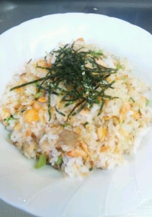 簡単☆鮭チャーハン-レシピのメイン写真