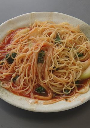[簡単]チンゲン菜のトマトソースパスタ-レシピのメイン写真