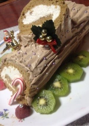 ブッシュドノエル☆モカバタークリーム-レシピのメイン写真