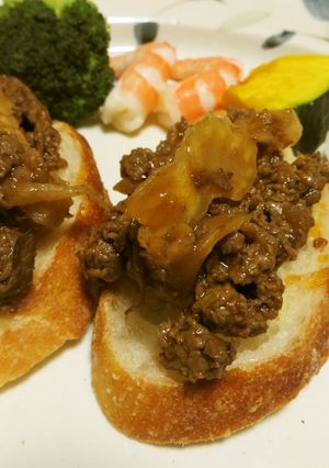 簡単にごちそう風＊牛肉の赤ワインソテー-レシピのメイン写真