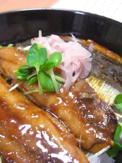 ごはんモリモリ~☆いわしの蒲焼き丼♪-レシピのメイン写真