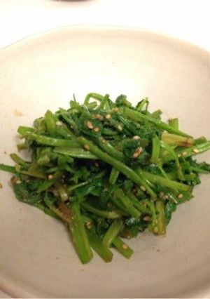 せりの胡麻和え-レシピのメイン写真