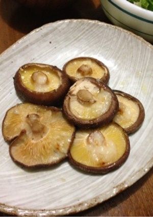 魚焼きグリルで★椎茸の塩麹グリル-レシピのメイン写真