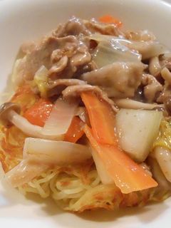 マルちゃん塩焼きそばであんかけ焼きそば-レシピのメイン写真