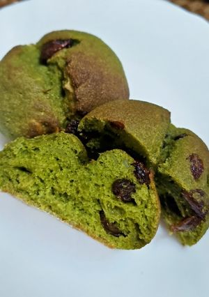 ★低糖質‼アーモンドのレーズン抹茶ぱん♪-レシピのメイン写真