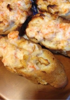 エビパンにこっそり、チクワin-レシピのメイン写真