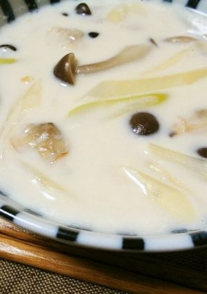あさりのホットミルクスープ・味噌仕立て-レシピのメイン写真