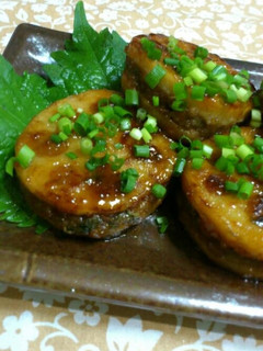 大葉が香る*蓮根の挽肉はさみ照り焼き-レシピのメイン写真