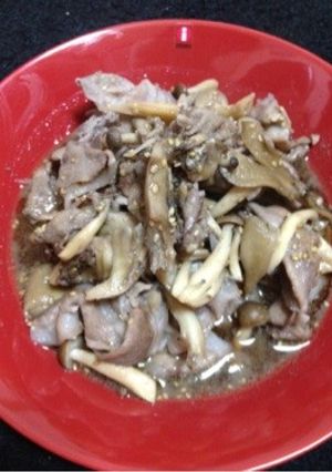 豚肉の赤ワイン煮込みすき焼き風-レシピのメイン写真