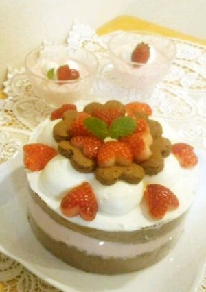 ココアスポンジの♪いちごムースケーキ-レシピのメイン写真