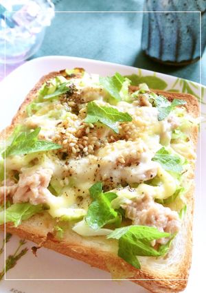 せん切りキャベツ・ツナ・醤油麹のトースト-レシピのメイン写真