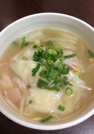 野菜と餃子の皮リメイク★中華スープ-レシピのメイン写真