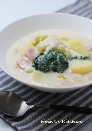 牛乳＆豆乳のホワイトシチュー-レシピのメイン写真