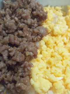 簡単 大好き そぼろ丼-レシピのメイン写真