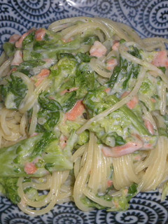 焼き鮭と菜花のクリームパスタ-レシピのメイン写真