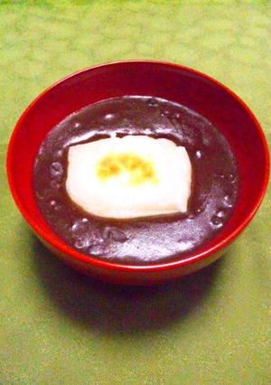 チョコっとコク旨〜優しい甘さのお汁粉♪-レシピのメイン写真