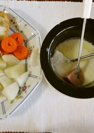 簡単レンジでチーズフォンデュ♪-レシピのメイン写真